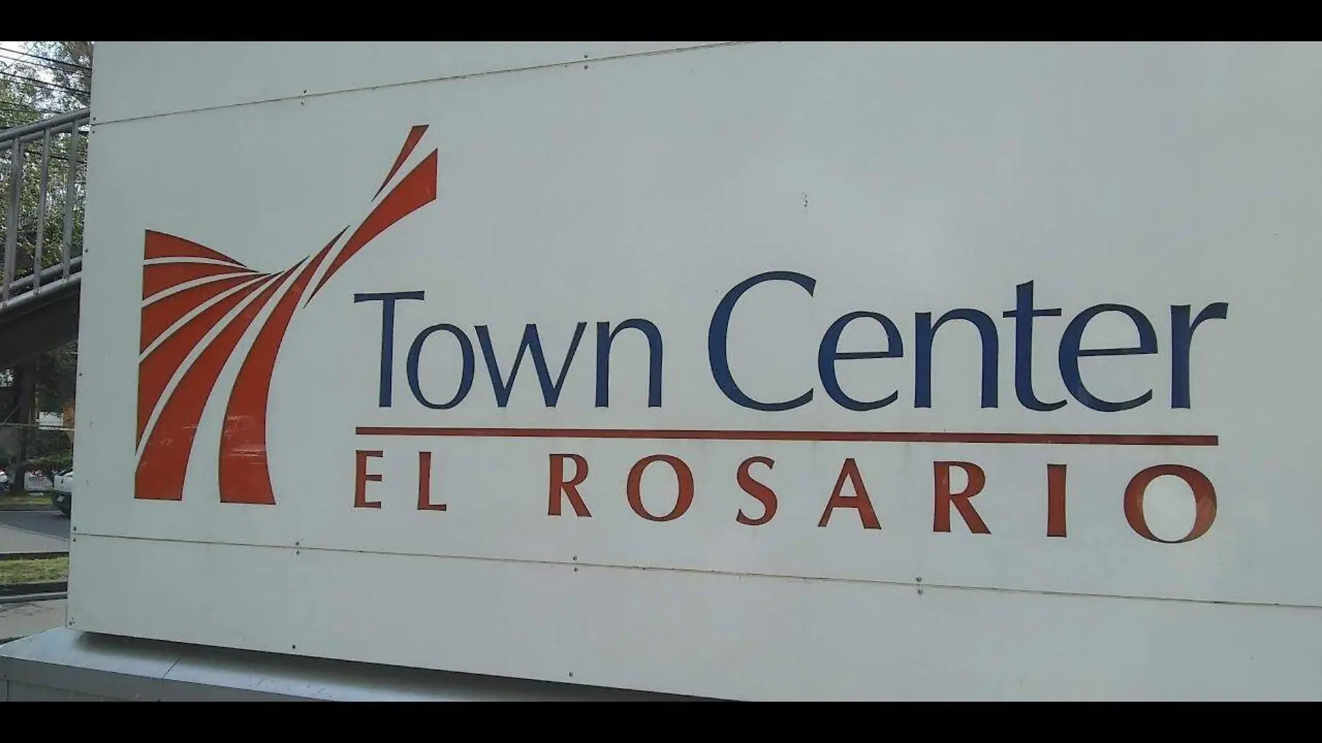 Town Center El Rosario 